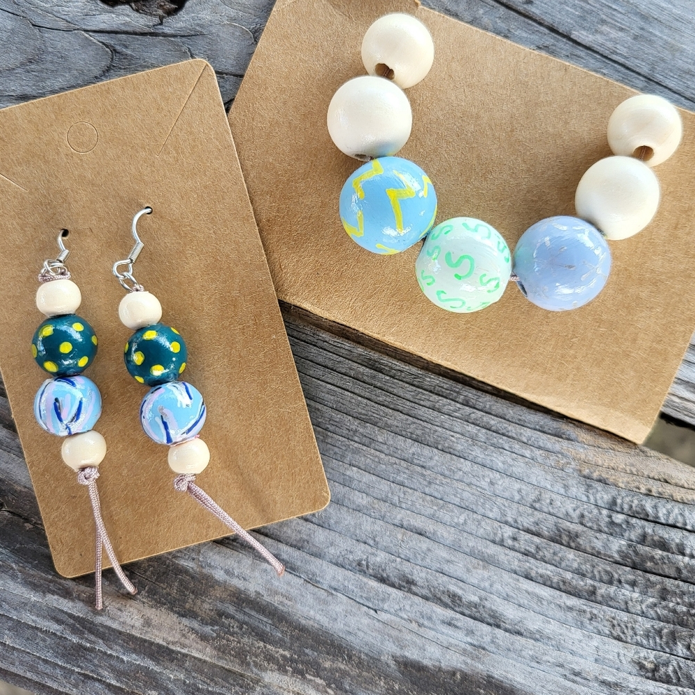 New Handmade Necklace and earrings set